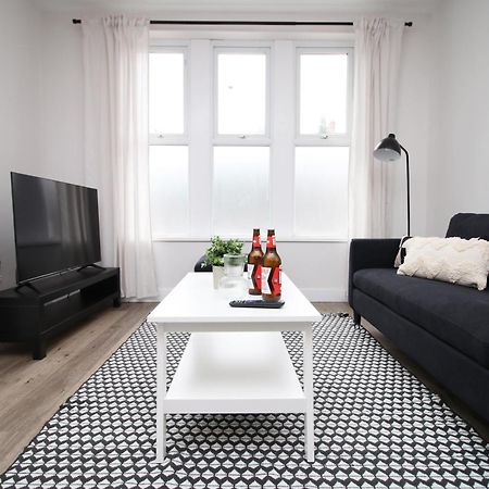 Large 5 Bedroom House - Harlequin Gardens By Ty Sa Cardiff Exterior foto